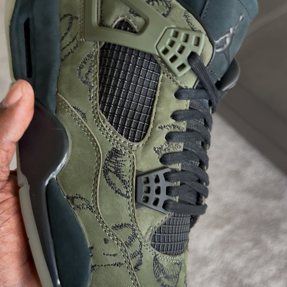 Air Jordan 4  Olive Kaws 4 Sample main image 10